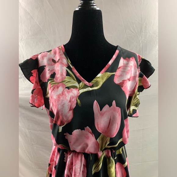 Pink/Black Floral Print Butterfly Sleeve Ruffle Trim Split Thigh Dress - Picture 7 of 9